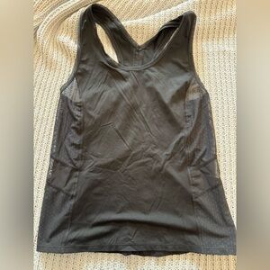 Lululemon Run: Swiftly Tech Racerback Tank, mesh paneling, size 6